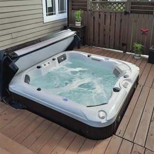 Canadian Spa Cambridge 6-Person 34-Jet Luxury Hot Tub